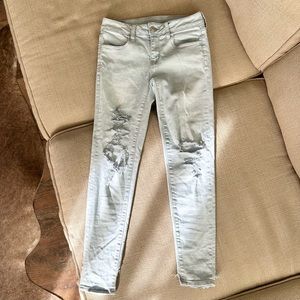 American Eagle Light Wash Jegging